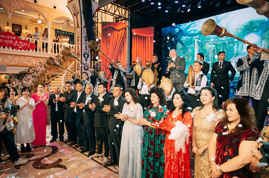 民族婚礼- (2)